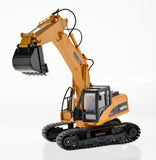 1:14 Scale Excavator With 15 Channels and Metal Bucket